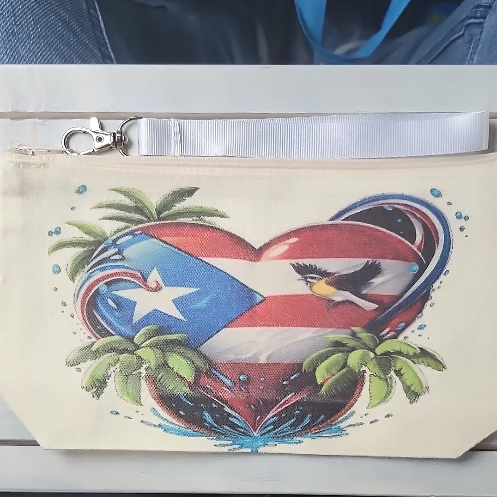 Heart Design Canvas Pouch